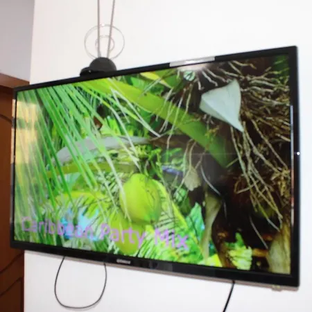 公寓 Deni's Family In New Blvd