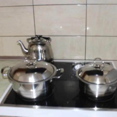 Deni's Family In New Blvd Apartment *